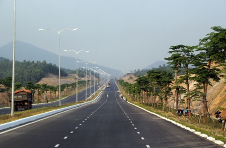 Tuyến đường đẹp nhất Đà Nẵng chính thức đi vào hoạt động - 2 Tuyến đường đẹp nhất Đà Nẵng chính thức đi vào hoạt động