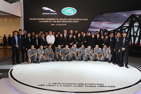 Khai trương showroom Jaguar - Land Rover tại Hà Nội - 5 Cơ hội trải nghiệm dịch vụ hoàn hảo