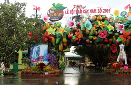 Củ, quả khổng lồ xuất hiện tại Lễ hội Trái cây Nam bộ - 1 Củ, quả khổng lồ xuất hiện tại Lễ hội Trái cây Nam bộ