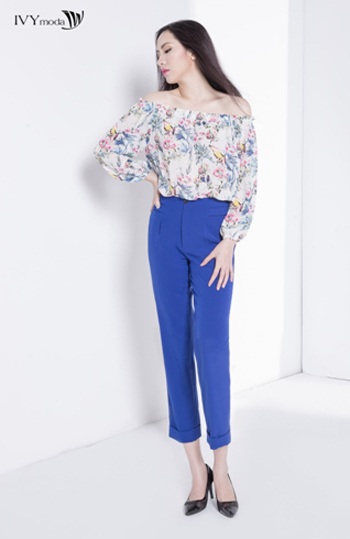 Áo off – shouder (trễ vai) khoe được điểm vàng trên cơ thể, mang vẻ đẹp quyến rũ, lôi cuốn.