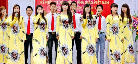 Hướng đi nào cho học sinh tốt nghiệp trung học cơ sở? - 2 Đối tượng Tuyển sinh: