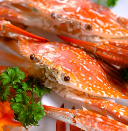 “Du lịch vòng quanh” Việt Nam chỉ trong 2 giờ - 4 “Yến sào Hòn Nội, Vịt lội Ninh hòa, Tôm hùm Bình Ba”