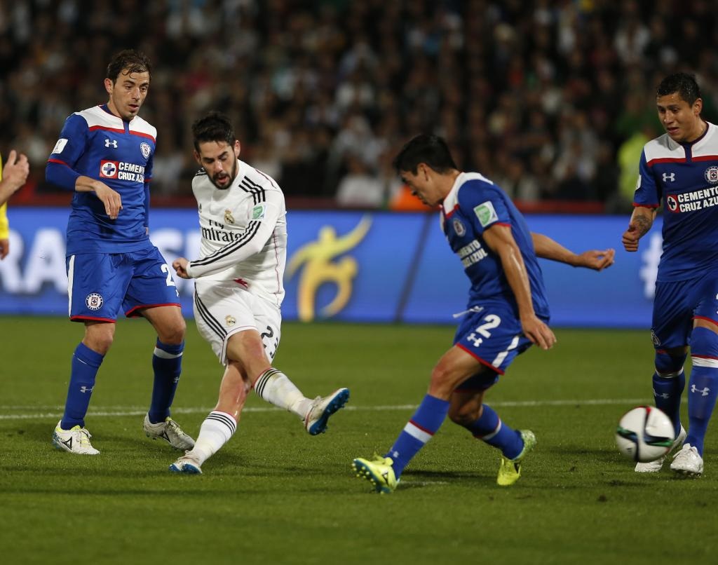 Nhìn lại năm 2014 đầy thăng hoa của Real Madrid - 20 Isco ấn định
tỉ số 4-0 bằng cú sút đẹp mắt từ ngoài vòng cấm.