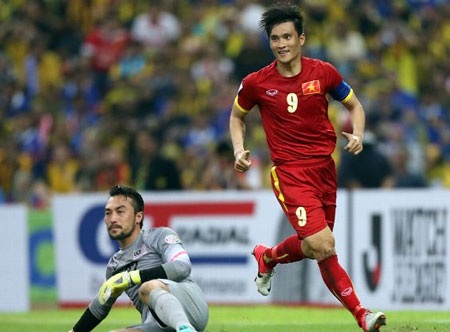 Cầu thủ
Malaysia không thể hiện được sự máu lửa như Công Vinh (Ảnh: ESPN)