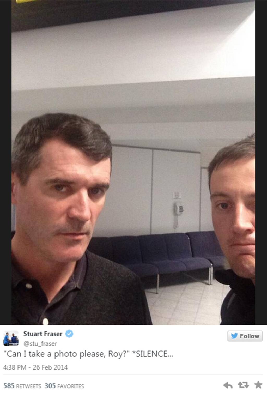 Những bức ảnh “tự sướng” nổi bật nhất làng thể thao năm 2014 - 18 Ngay cả khi
chụp ảnh tự sướng, Roy Keane vẫn giữ nguyên phong thái lạnh lùng.