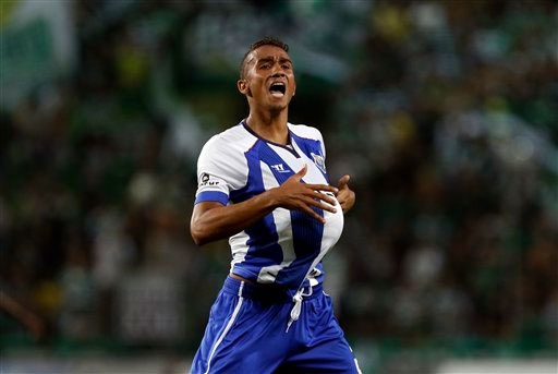Bản tin thể thao ngày 2/4 - 2 Danilo sẽ được vinh danh tại Porto