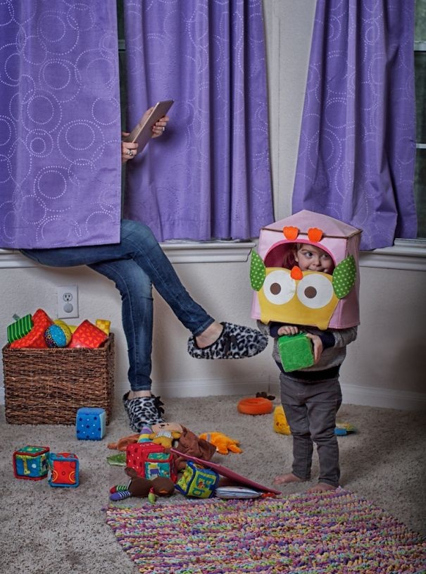 Muốn chơi ipad mà không bi quấy rầy, hãy chơi trò trốn tìm