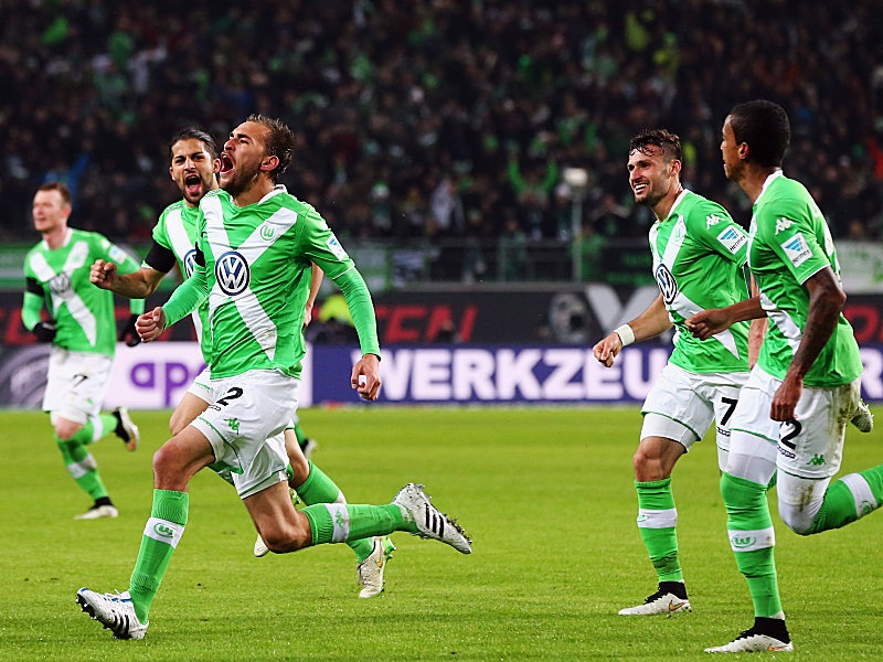 Wolfsburg 4-1 Bayern Munich: “Hùm xám” thảm bại - 1 Wolfsburg khiến Bayern Munich đứt mạch chiến thắng