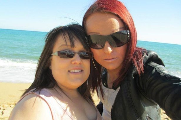 Cặp đôi tuyên bố
chỉ cần họ yêu nhau, những thứ khác không thành vấn đề.