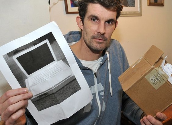 Mất 300 bảng mua cái... ảnh chụp máy tính xách tay - 1 Thứ Paul
Barrington mua được trên