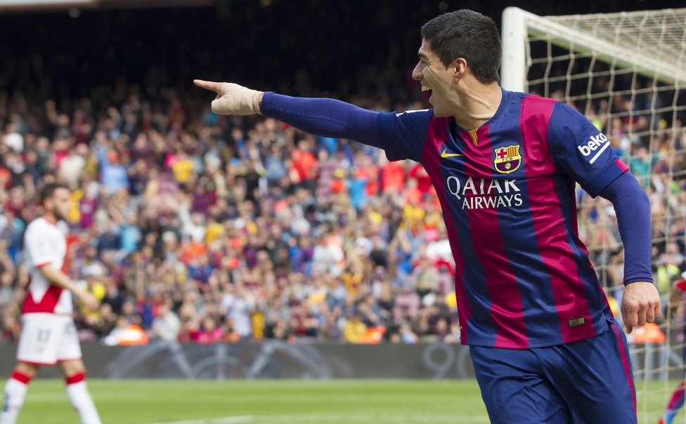 Nhìn lại 90 phút thăng hoa của bộ đôi Messi-Suarez - 21 Người kiến tạo cho Suarez ghi bàn chính là
Messi.