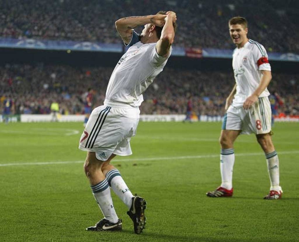 Màn ăn mừng độc đáo của Rooney trong trận thắng Tottenham