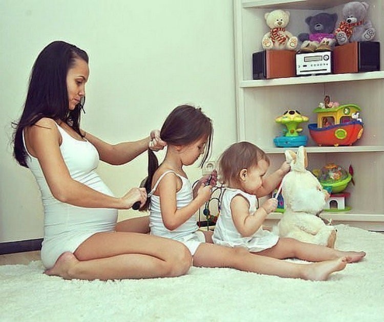 Điều ta quên cám ơn mẹ - 2 12. Đã khiến con hiểu một chân lý: trên đời này không có
gì ngon bằng bữa cơm nhà