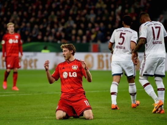 Chân sút hai đội đêu tỏ ra rất kém duyên