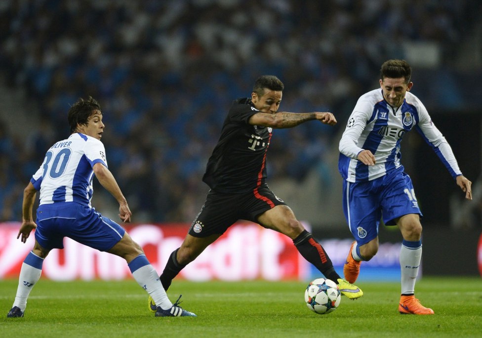 Bayern Munich kiểm soát nhiều bóng nhưng
thi đấu rất bế tắc.