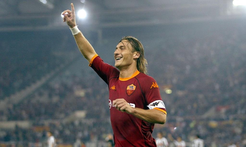 Ibrahimovic mãi vô duyên với Champions League