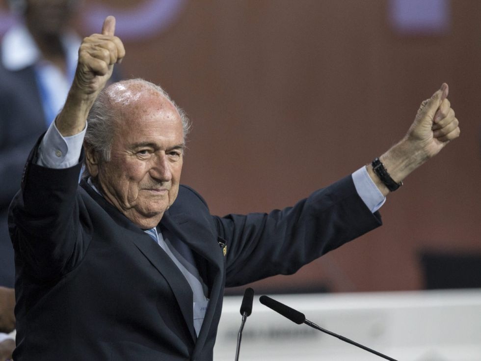 Sepp Blatter tái đắc cử Chủ tịch FIFA - 1 Sepp Blatter tái đắc cử Chủ tịch FIFA trong bối cảnh uy tín xuống rất thấp