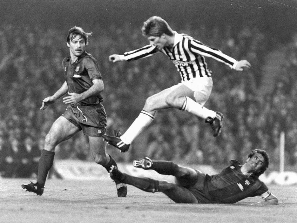 Michael Laudrup từng chơi bóng cho “bà đầm
già” trong vòng 4 năm từ 1985-1989.