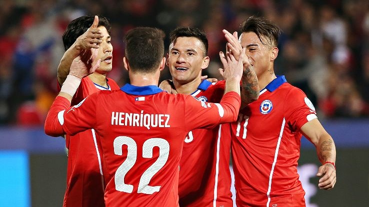 Chủ nhà Chile đang thi đấu đầy ấn tượng