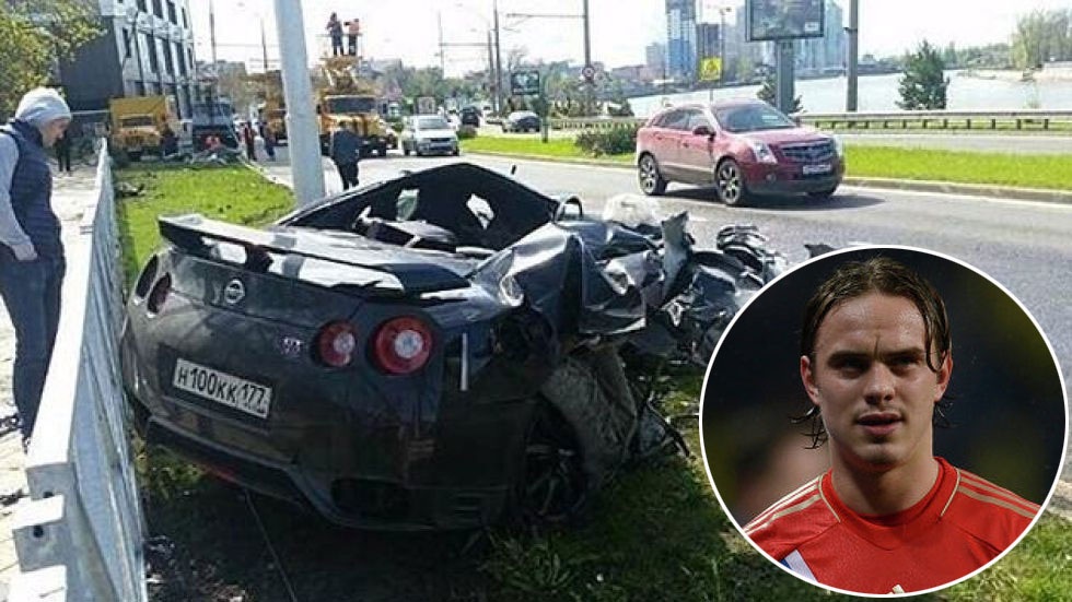 Vidal, C.Ronaldo và những ngôi sao bóng đá biến siêu xe thành sắt vụn - 3 Vidal, C.Ronaldo và những ngôi sao bóng đá biến siêu xe thành sắt vụn