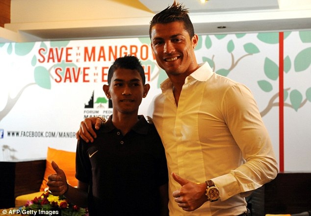 C.Ronaldo chính là người hỗ trợ tích cực nhất cho Martunis.