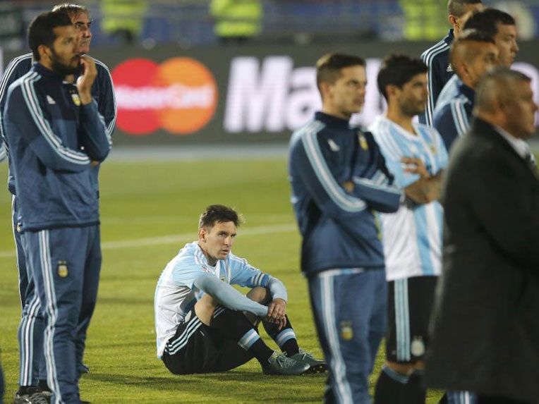 Lionel Messi: Thêm một lần dang dở với đội tuyển Argentina - 2 Messi thêm một lần nếm trái đắng cùng đội tuyển Argentina