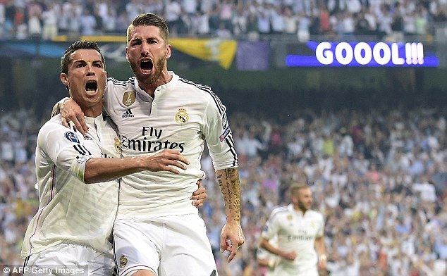 C.Ronaldo nổi đóa vì bị hỏi về tương lai Sergio Ramos - 6 Ramos và C.Ronaldo khá thân thiết tại Real Madrid