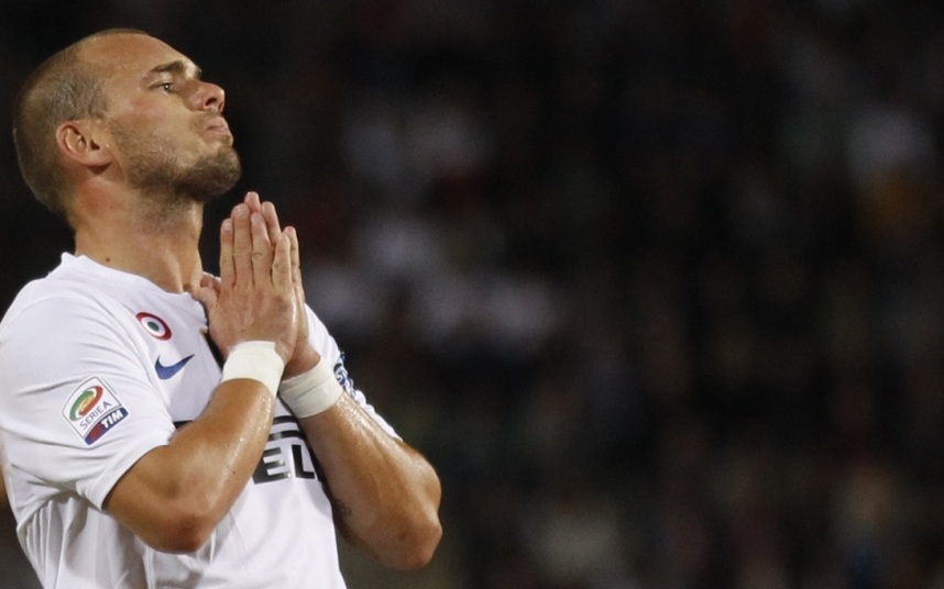 Điểm mặt những ngôi sao lớn MU từng mua hụt - 6 Wesley Sneijder