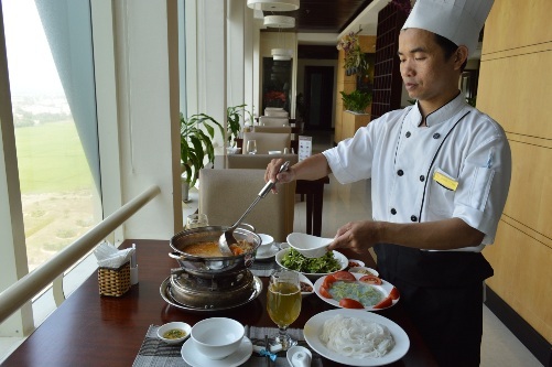 Bún sứa Phú Yên - Làng chài bất tận - 1 Bếp trưởng Nguyễn Văn Bông