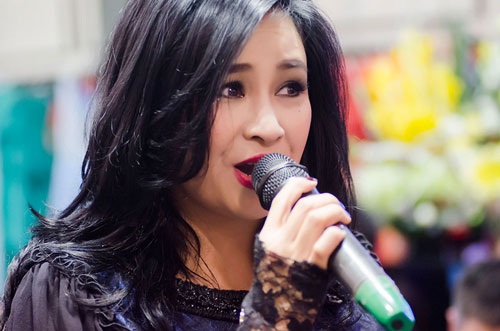 Diva Thanh Lam làm giám khảo chung kết “Chiếc thìa vàng 2014” - 1 Giọng ca Chia tay hoàng hôn khiến mọi người bất ngờ về khả năng bếp núc của mình