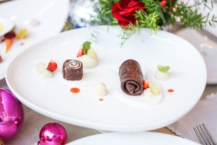 Vô địch Chiếc thìa vàng 2014: Khách sạn Caravelle giành giải 1 tỷ đồng - 13 Xoài xanh trộn tôm, thịt ba chỉ tẩm tiêu hồng