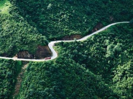 Rượu ngô, thắng cố mặn nồng - 1 Đèo Mã Pí Lèng (Nguồn: Internet)