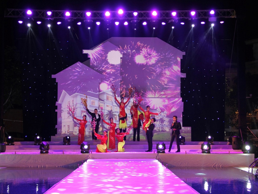 Hiện nay duy nhất tại khu biệt thự lâu đài Chateau có các hoạt động