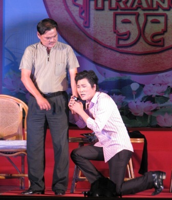 "Người đẹp Đắc Kỷ" Kim Hiền lấy lòng khán giả - 9