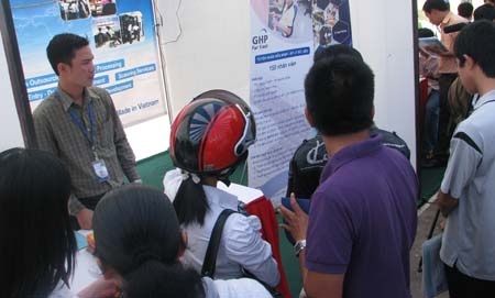 Nhiều ngành nghề cần lao động tại “Ngày hội việc làm thanh niên” - 1