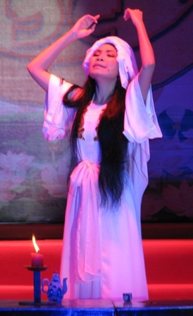 Đêm của những giọt nước mắt khóc cho "nỗi đau số phận" - 15