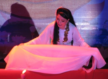 Đêm của những giọt nước mắt khóc cho "nỗi đau số phận" - 14