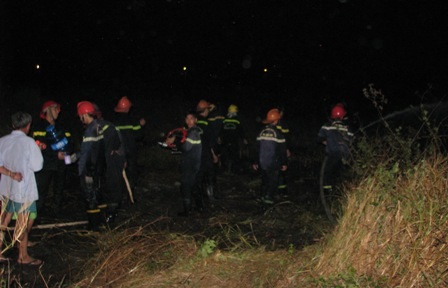 Cháy lớn làm “náo loạn” khu dân cư gần cầu Cần Thơ - 11