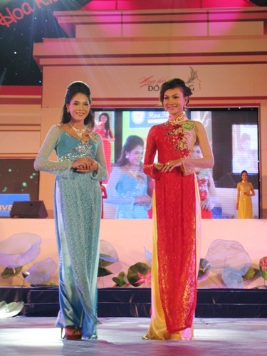 Người đẹp “khoe” ba vòng gợi cảm trong phần thi áo tắm - 5 Người đẹp “khoe” ba vòng gợi cảm trong phần thi áo tắm