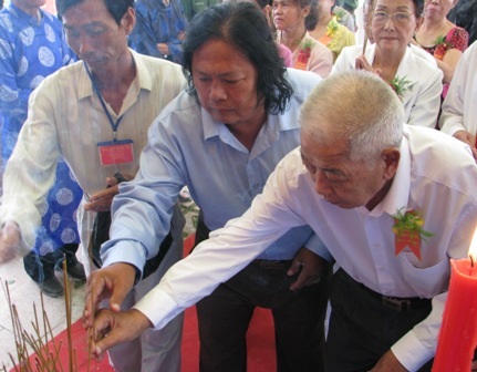 Kỷ niệm 140 năm ngày mất Thủ khoa Bùi Hữu Nghĩa - 13 Kỷ niệm 140 năm ngày mất Thủ khoa Bùi Hữu Nghĩa - 13