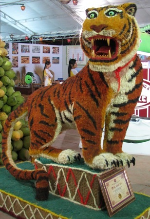 Ngắm hổ, ba ba khủng làm từ... xơ dừa