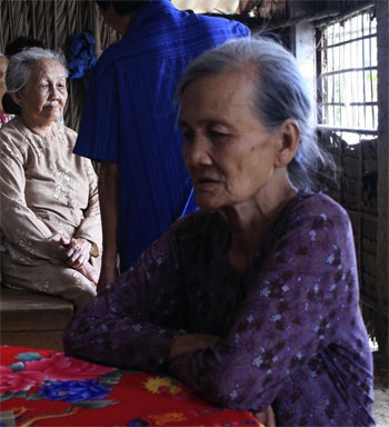 Mẹ cố nhà báo Hoàng Hùng được công an mời lên làm việc đúng ngày giỗ con - 1 Mẹ cố nhà báo Hoàng Hùng được công an mời lên làm việc đúng ngày giỗ con - 1