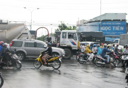 Phạt cả trăm tỷ đồng tiền vi phạm “trật tự, kỷ cương” - 1 Phạt cả trăm tỷ đồng tiền vi phạm “trật tự, kỷ cương”