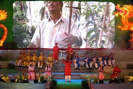 Nhiều “sao” trình diễn tại Festival Dừa Bến Tre    - 8 Nhiều “sao” trình diễn tại Festival Dừa Bến Tre