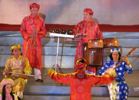 Nhiều “sao” trình diễn tại Festival Dừa Bến Tre    - 9 Nhiều “sao” trình diễn tại Festival Dừa Bến Tre