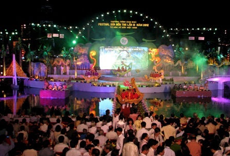 Khai mạc Festival Dừa 2012: Tự hào xứ dừa Việt Nam! - 1 Khai mạc Festival Dừa 2012: Tự hào xứ dừa Việt Nam!