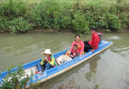 Ăn Tết ở vùng nông thôn nước lợ miền Tây - 7 Ăn Tết ở vùng nông thôn nước lợ miền Tây - 7
