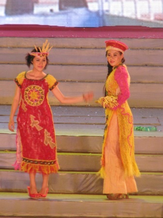 Ấn tượng trang phục dừa tại Festival Dừa 2012 - 7 Ấn tượng trang phục dừa tại Festival Dừa 2012