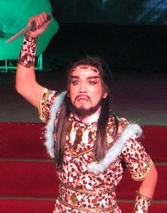 Hồi hộp chờ gương mặt trẻ nào được xướng tên “vàng” ? - 15