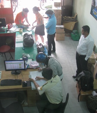 Các nhà xe tăng chuyến không quên... tăng giá - 1 Các nhà xe tăng chuyến không quên... tăng giá - 1